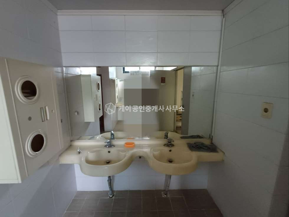 경기 안산단원구 원시동 A동 2,3층 약 1000평 클린룸 제조시설, 넓은 마당, 트레일러 진출입 원활, 저렴한 임대료 월세 매물번호 12052 사진 14