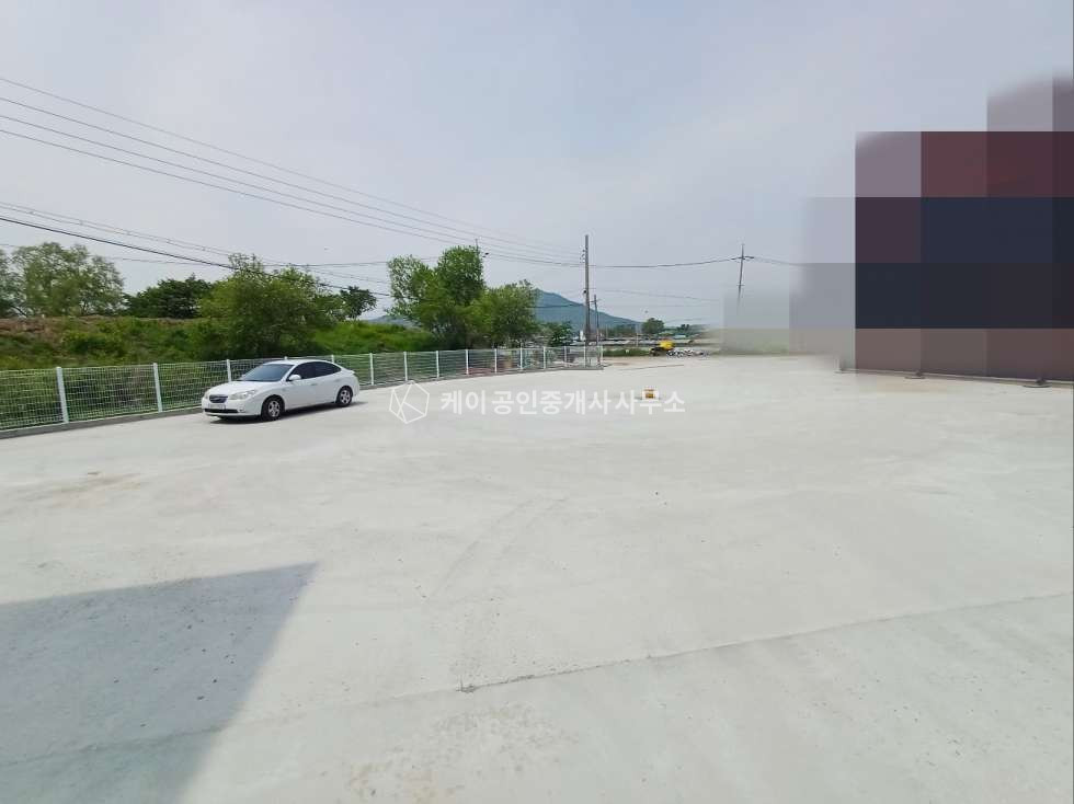 경기 김포시 월곶면 갈산리 대지 978평, 건축 120평+가설300평, 25년 5월 준공 예정, 창고 및 근생 시설, 도로변 접함 매매 매물번호 12060 사진 12