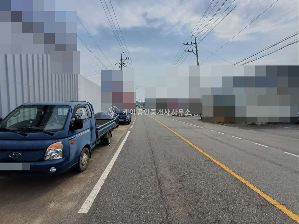 경기 김포시 대곶면 율생리 대곶ic 1.5km, 2차선 도로변, 대지 346p, 건축 130p, 40피ft트레일러 진입 매매 매물번호 12061 사진 15