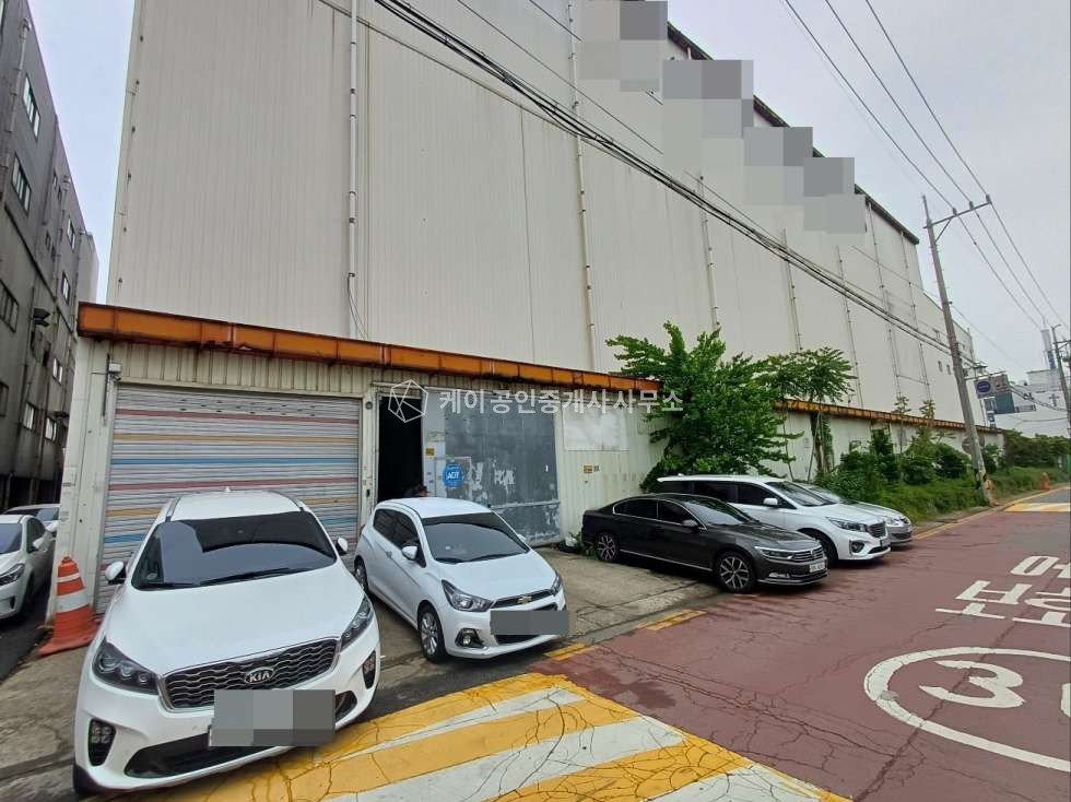 인천 서해구 가좌동 150평 창고(평당 1.7만원), 층고 매우 높음, 대형차 작업 가능 월세 매물번호 12069 사진 1