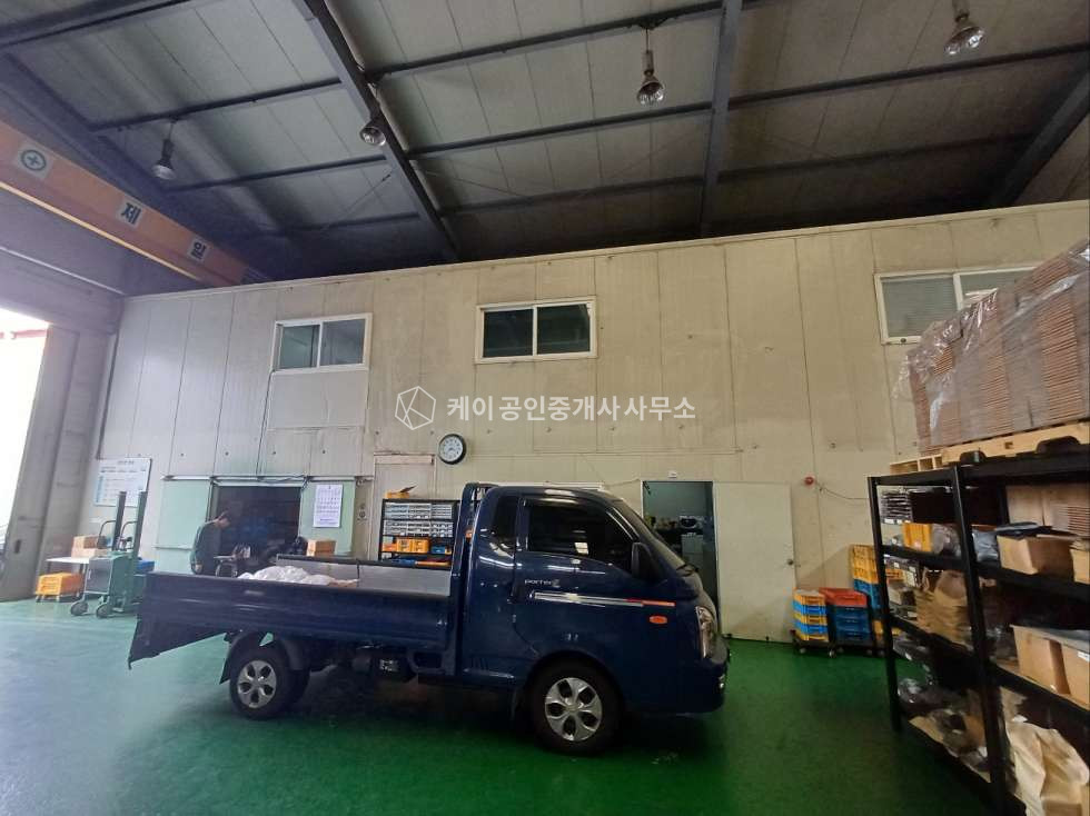 경기 시흥시 정왕동 사옥형 공장, 연면적 534평, 시화ic 2km 이내 매매 매물번호 12072 사진 15