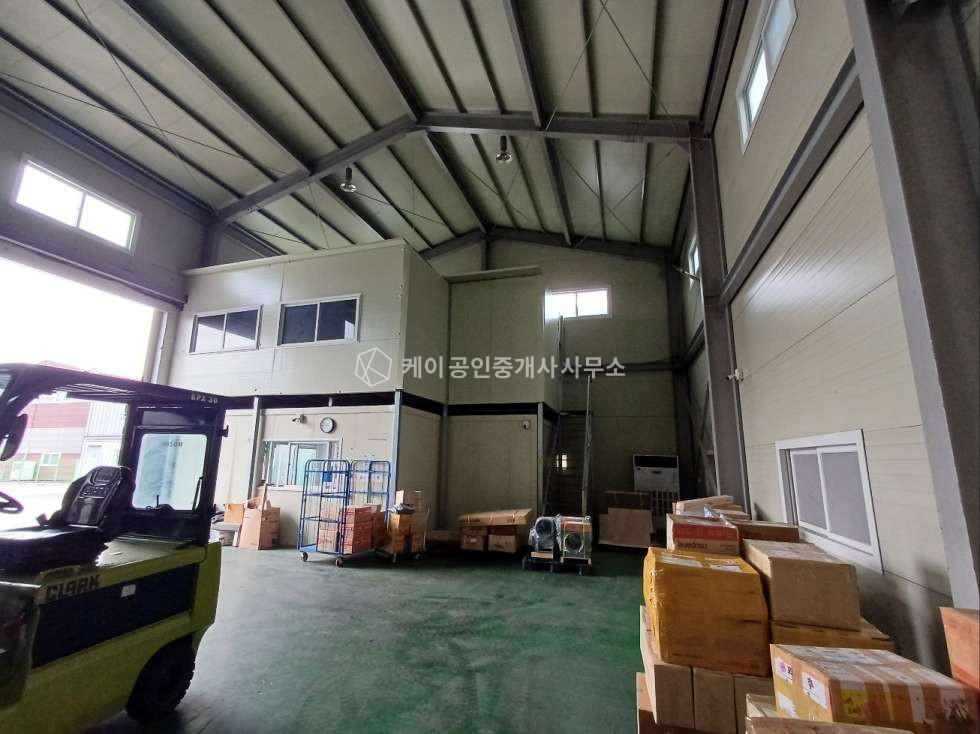 인천 검단구 백석동 대지 493평, 본건물98평+가설100평, 교통 환경 좋음, 대형차 진출입 원활 매매 매물번호 12084 사진 8