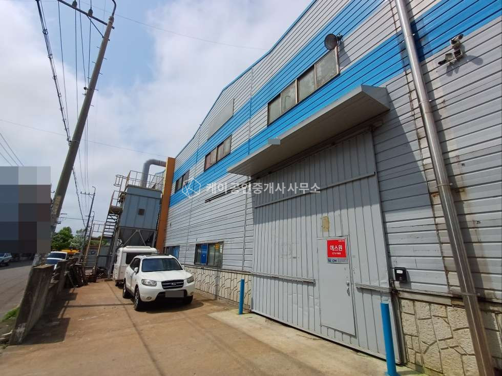 경기 시흥시 정왕동 D동 시화공단 대로변 ,임대면적 162평, 호이스트 5톤, 내부 사무실,화장실, 월세 매물번호 12093 사진 2
