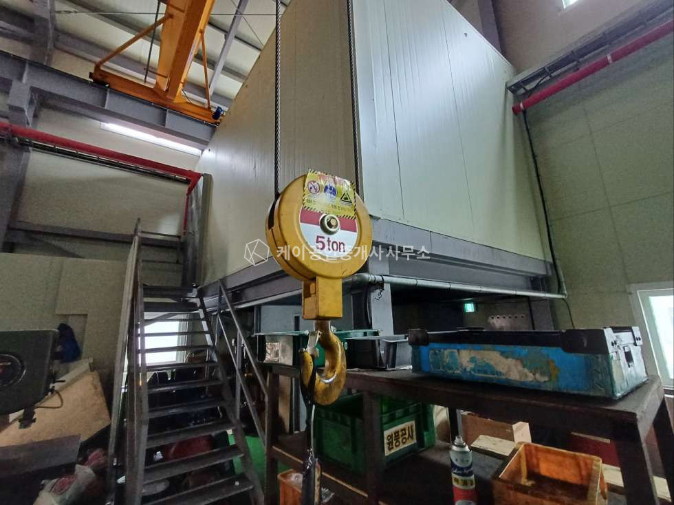 경기 안산단원구 성곡동 가동 남안산ic 1km 이내, 임대면적 180평, 깔끔한 공장, 호이스트 5톤, 사무실 별도 월세 매물번호 12097 사진 5