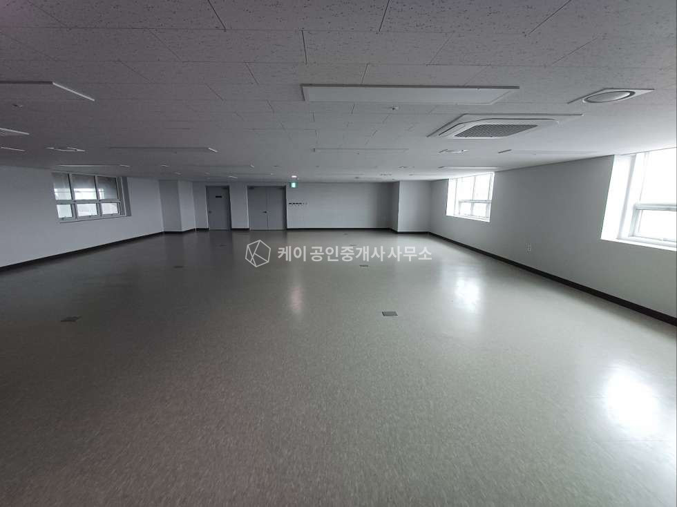 인천 남동구 고잔동 남동공단 신축 대형 물류센타, 상온 저온 창고, 전층 접안 가능, 렌트프리, 핏아웃 협의 월세 매물번호 11794 사진 5
