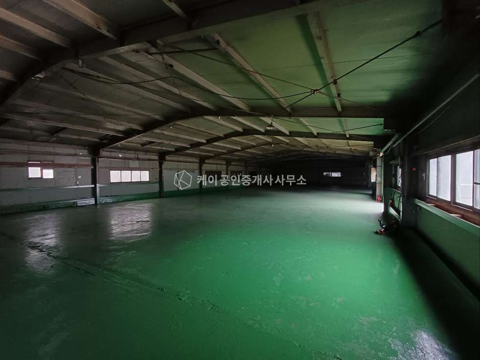 인천 남동구 고잔동 연면적 343평 단독 공장, 단독마당 사용, 고전력 300KW, 매매 가능 매매 매물번호 11702 사진 3