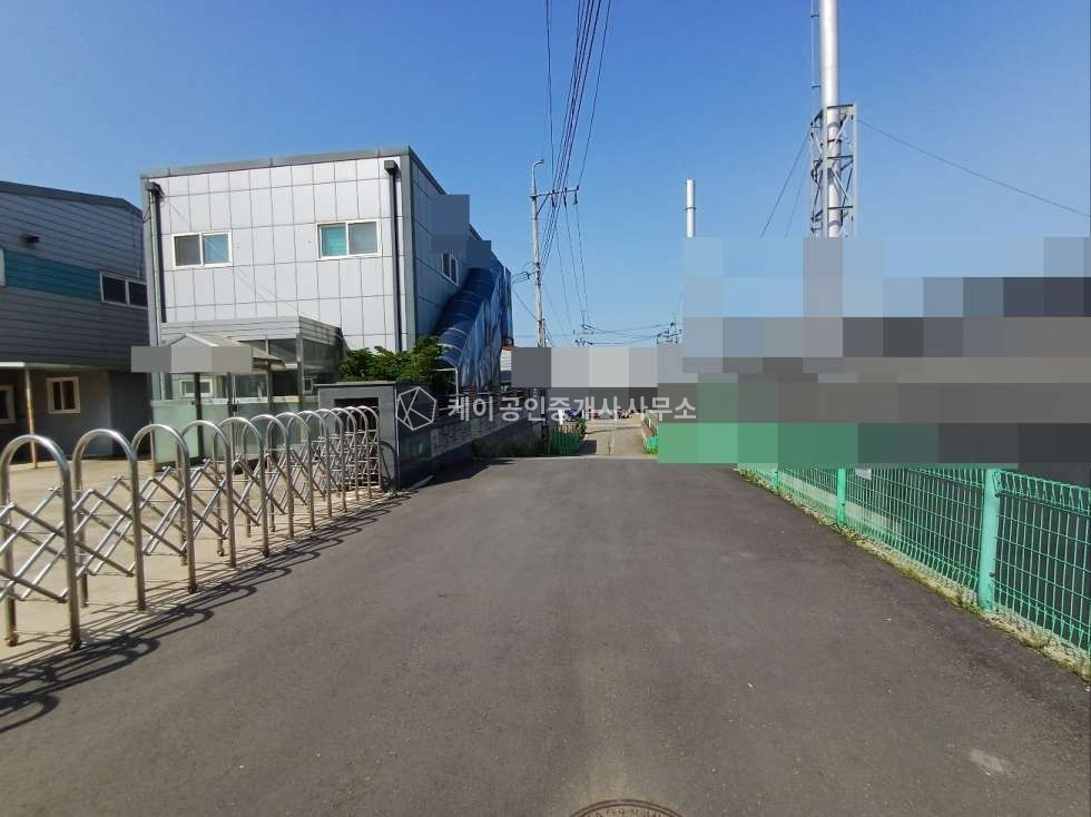 경기 김포시 대곶면 율생리 대지 1039평, 연면적 210평, 사옥형 공장 창고, 40ft 트레일러 회차 가능. 매매 매물번호 12106 사진 16