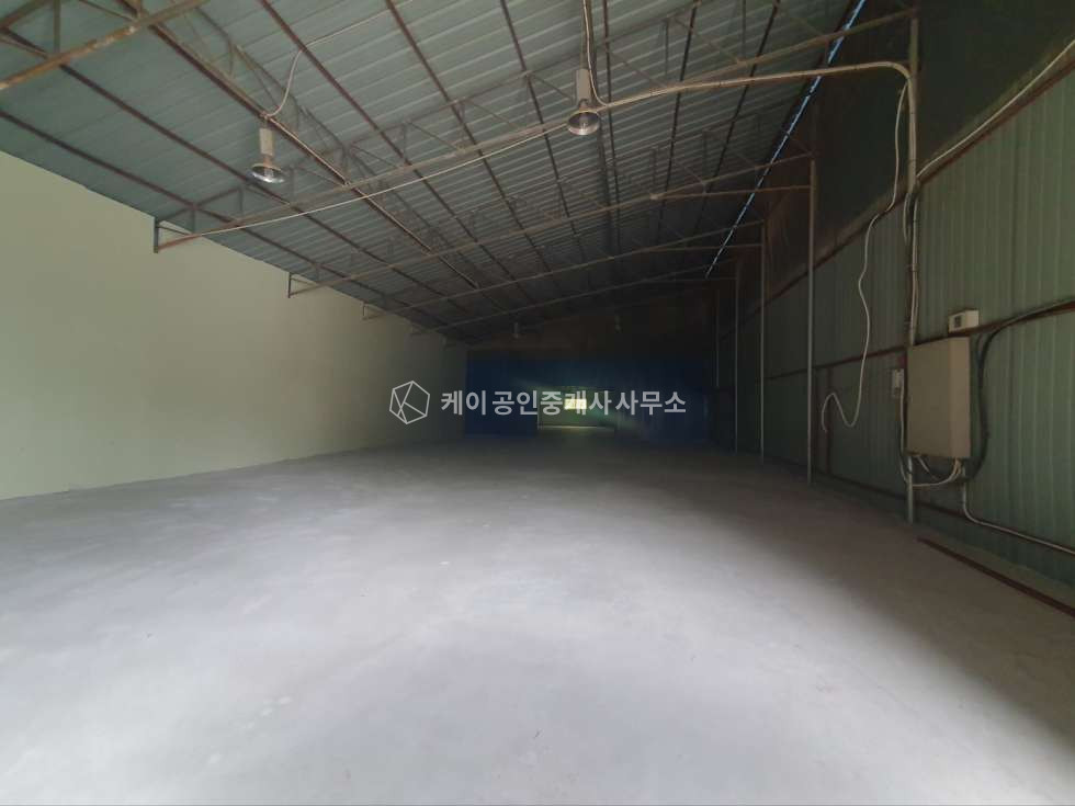 인천 검단구 금곡동 연면적 약 330평, 5톤차량 진입가능, 즉시입주 가능 월세 매물번호 12108 사진 3