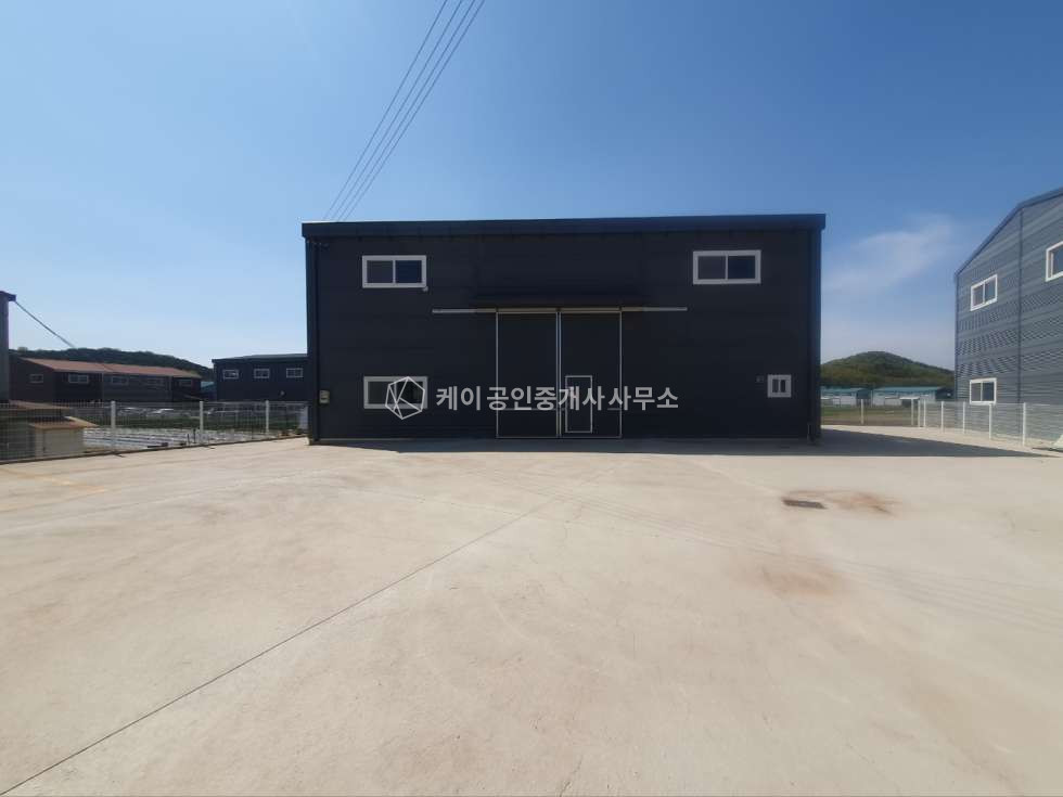 경기 김포시 통진읍 가현리 가동 신축, 2종근생, 건 50평, 하수직관, 전력 20kw, 즉시입주 가능 매매 매물번호 12110 사진 1
