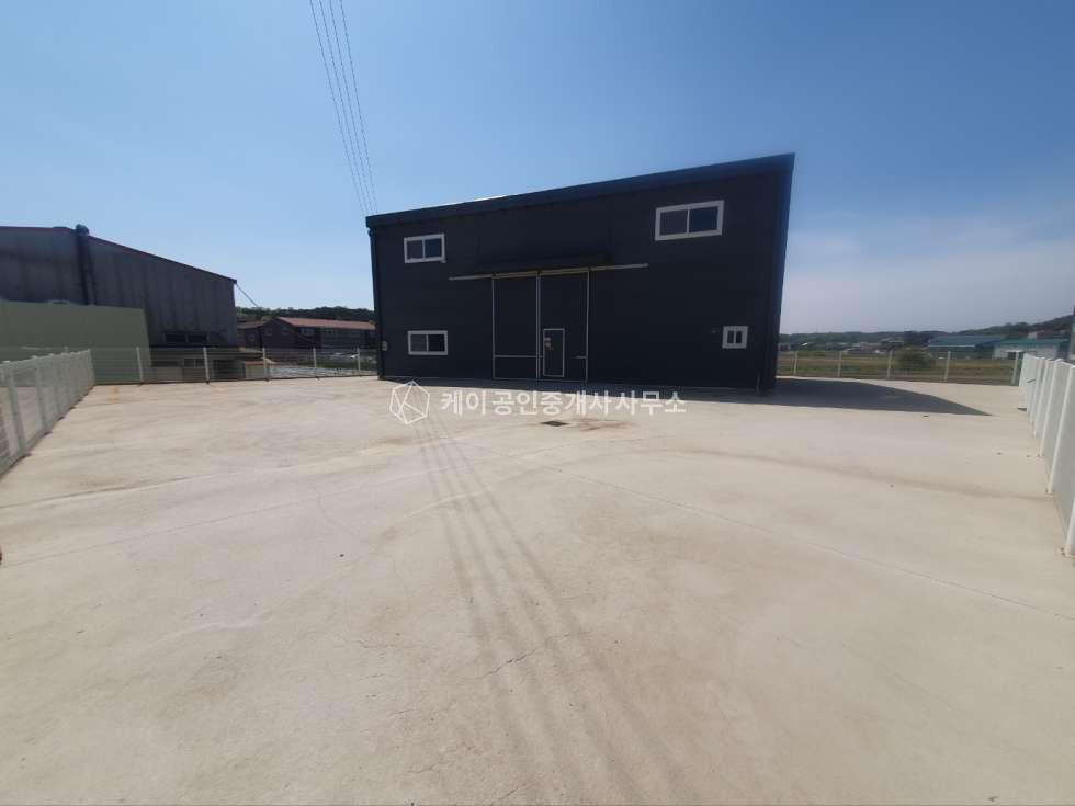 경기 김포시 통진읍 가현리 가동 신축, 2종근생, 건 50평, 하수직관, 전력 20kw, 즉시입주 가능 매매 매물번호 12110 사진 5