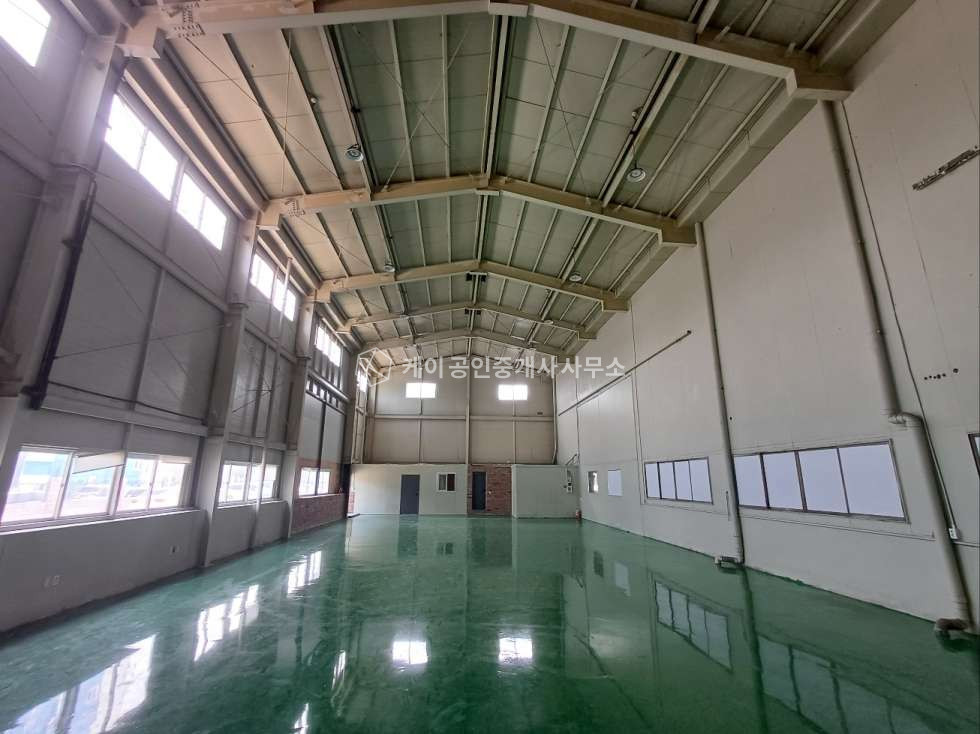 인천 서해구 가좌동 가동 가좌 엠파크 인근, 임대면적 130평, 층고 9미터, 마당 넓음, 대형차 진출입 가능 월세 매물번호 11917 사진 4