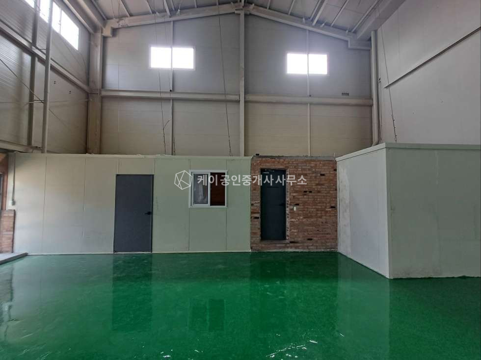인천 서해구 가좌동 가동 가좌 엠파크 인근, 임대면적 130평, 층고 9미터, 마당 넓음, 대형차 진출입 가능 월세 매물번호 11917 사진 5