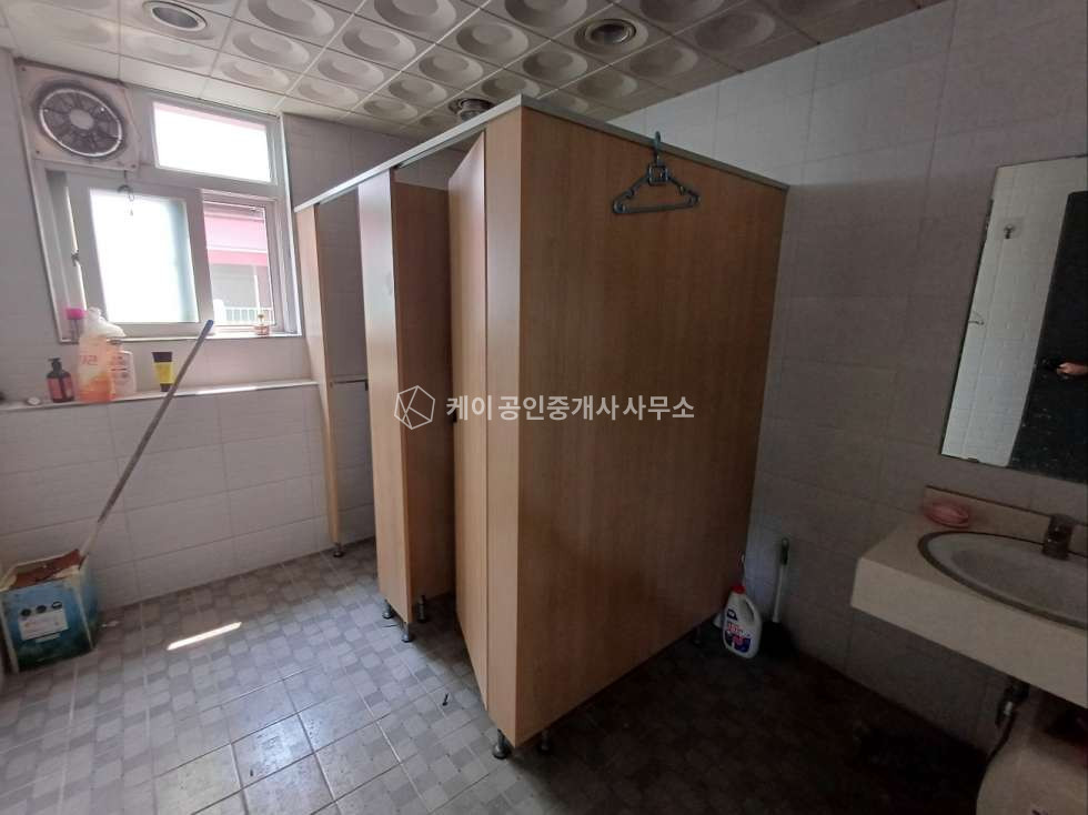 인천 서해구 가좌동 가동 가좌 엠파크 인근, 임대면적 130평, 층고 9미터, 마당 넓음, 대형차 진출입 가능 월세 매물번호 11917 사진 7