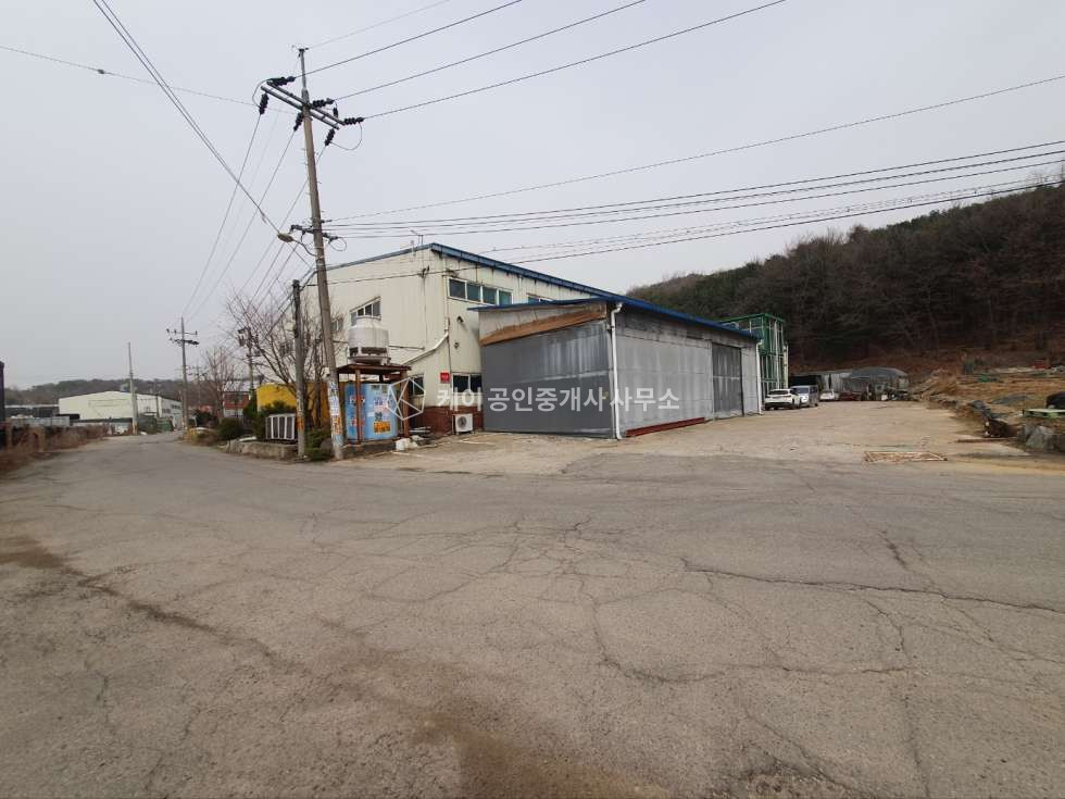 경기 김포시 통진읍 옹정리 대형공장 급매, 500kw, 사무실,기숙사, 샤워실, 화물리프트, 추레라 가능 매매 매물번호 11777 사진 20