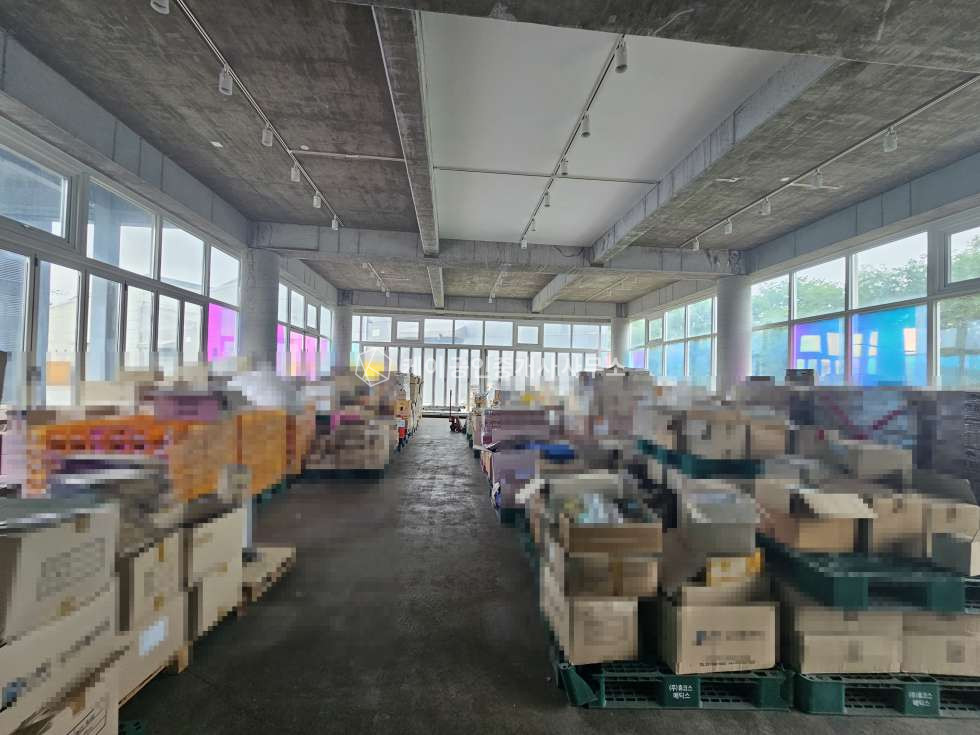 경기 파주시 문산읍 선유리 5동 실평180, 선유산업단지내 전면유리, 폴딩도어, 사무실, 창고추천 월세 매물번호 10158 사진 7