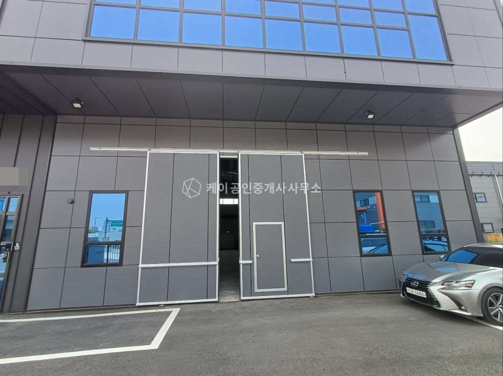 경기 김포시 양촌읍 학운리 학운6산단 내 임대면적 115평, 신축 첫입주, 검단양촌ic 1km, 호이스트 설치 협의 월세 매물번호 12137 사진 3