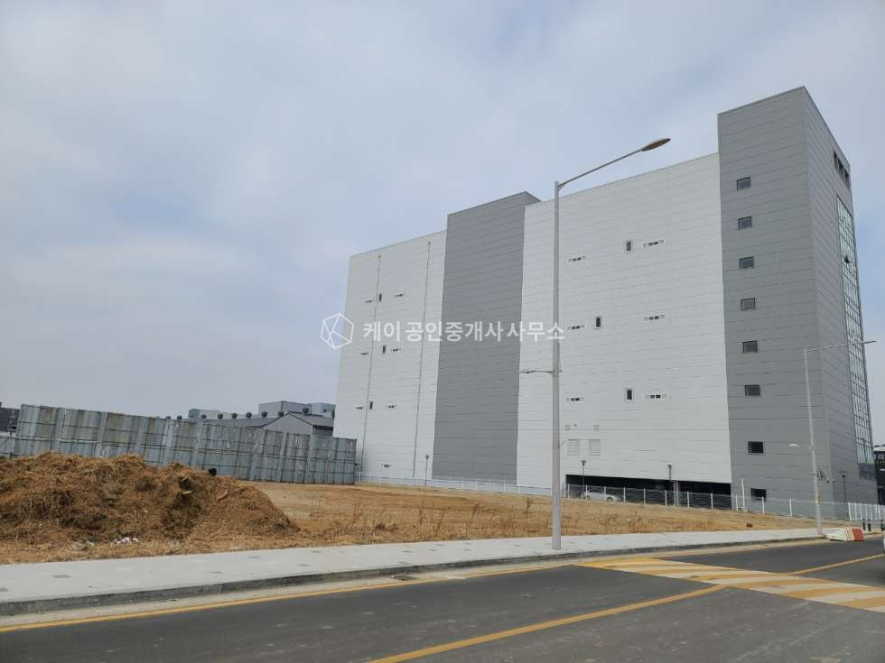 경기 김포시 양촌읍 대포리 1동 신축급 대형공장, 도크, 화물&인승 승강기, 고전력,대포산단내 매매 매물번호 12138 사진 3