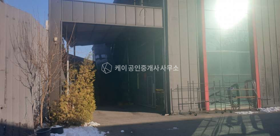 경기 남양주시 진접읍 부평리 주건축물제1동 사옥형390평,컨베이어밸트설치,단독마당,40ft추레라,내촌IC 7분거리, 진접역 월세 매물번호 12143 사진 10
