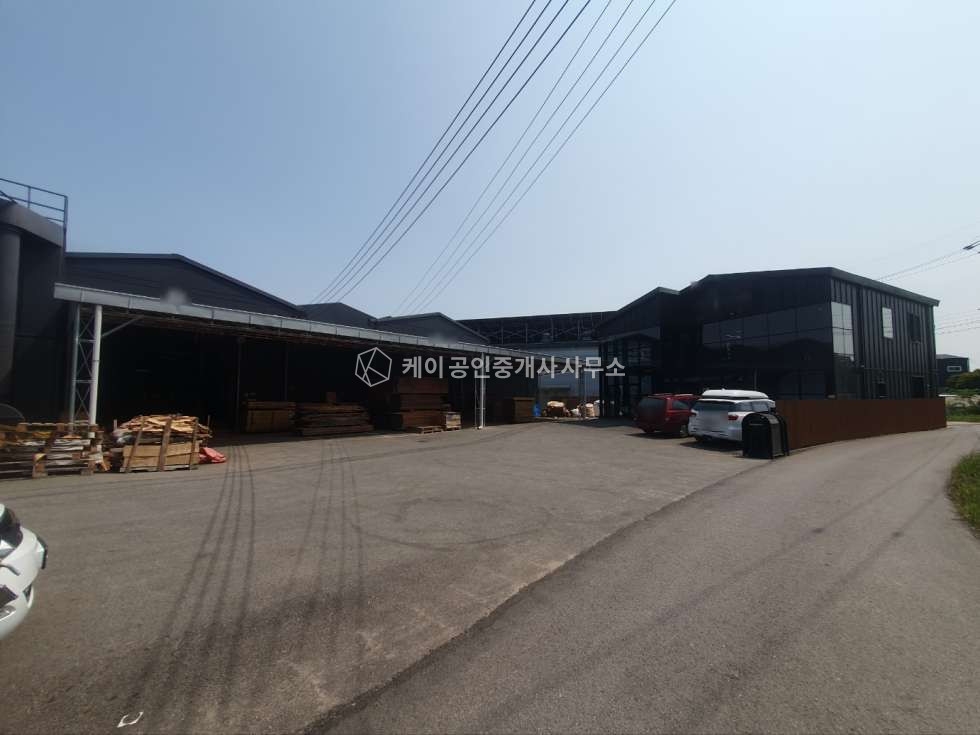 경기 김포시 통진읍 귀전리 리모델링 공장, 전시장, 크린룸, 4차선 예정도로 전면 위치(월하삼거리) 매매 매물번호 12154 사진 2