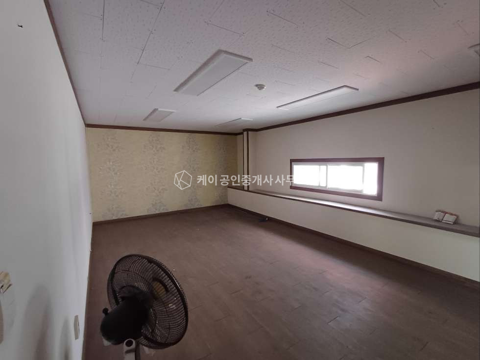인천 남동구 고잔동 대로변 코너 단독 공장, 대지 589평, 연면적 407평, 광고효과 높음, 단독마당 매매 매물번호 11873 사진 15