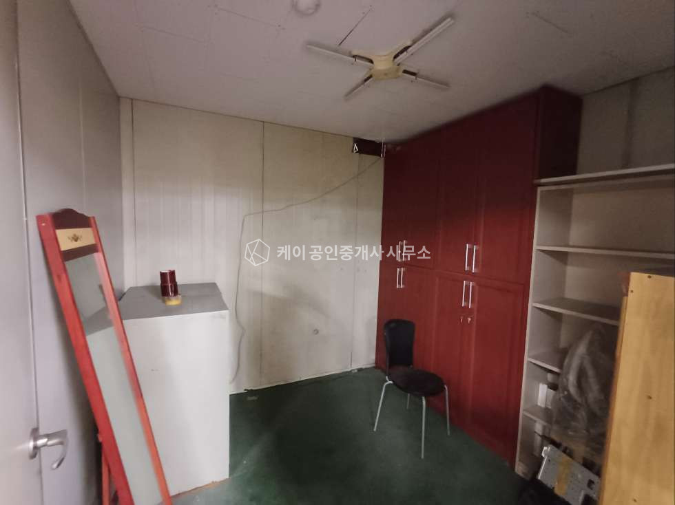 인천 남동구 고잔동 대로변 코너 단독 공장, 대지 589평, 연면적 407평, 광고효과 높음, 단독마당 매매 매물번호 11873 사진 16