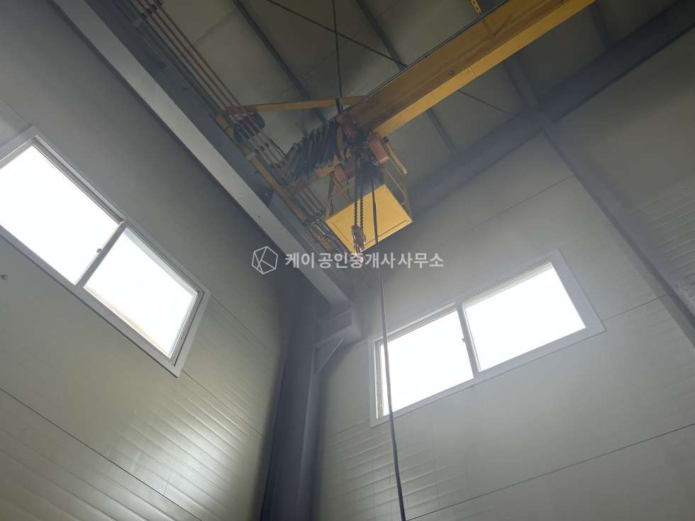 경기 김포시 통진읍 귀전리 가동 공장, 실사용면적 약 295평,층고 9.6m, 추레라o, 물류창고ok! 매매 매물번호 12171 사진 5