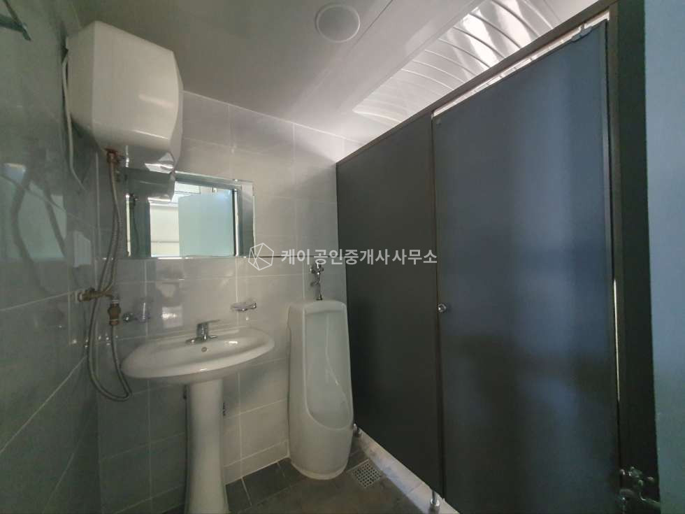 경기 김포시 대곶면 대벽리 신축 공장, 넓은 단독마당, 4개동, 연면적 219평, 즉시입주 가능 매매 매물번호 12022 사진 4