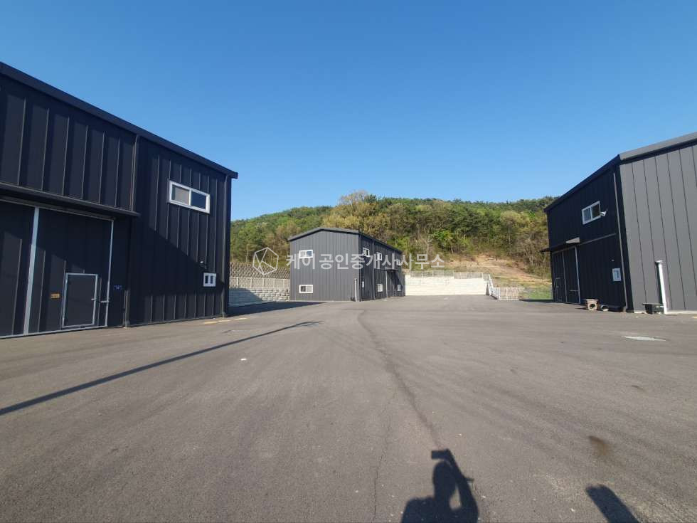 경기 김포시 대곶면 대벽리 2종근생, 신축 첫입주, 넓은 단독마당, 60평x2개동+30평, 즉시입주 가능 매매 매물번호 12020 사진 1
