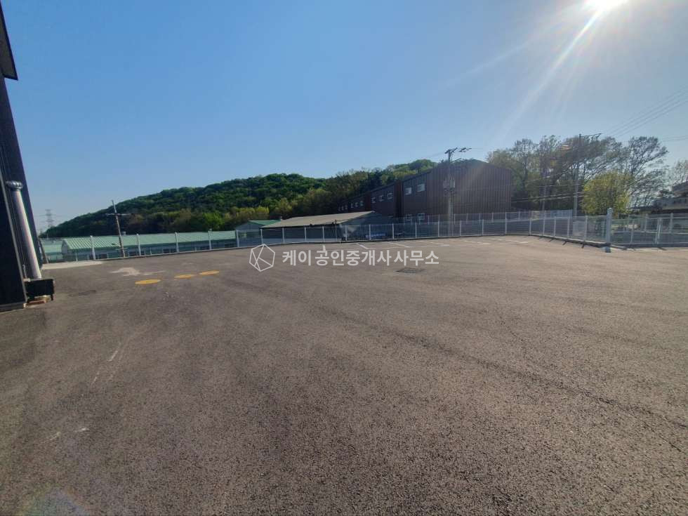 경기 김포시 대곶면 대벽리 2종근생, 신축 첫입주, 넓은 단독마당, 60평x2개동+30평, 즉시입주 가능 매매 매물번호 12020 사진 11