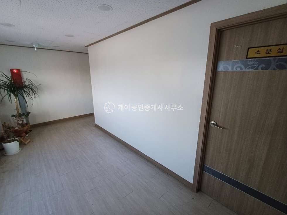 인천 서해구 원창동 1동 연면적 좋은 사옥형 공장창고, 대지 226p, 연면적 302p, 청라ic 5분거리, 5톤 진입 가능 매매 매물번호 12199 사진 14