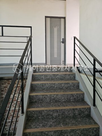 경기 시흥시 금이동 마당 넓은 제조업소, 대지 427p, 연면적 108p, 2층 사무실, 호이스트 2.8톤 매매 매물번호 12202 사진 12