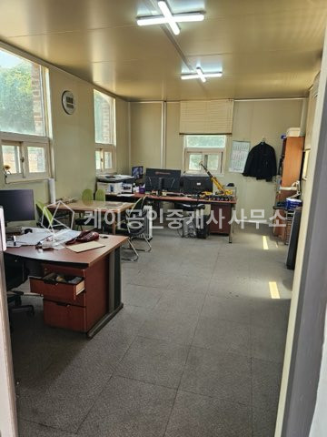 경기 시흥시 금이동 마당 넓은 제조업소, 대지 427p, 연면적 108p, 2층 사무실, 호이스트 2.8톤 매매 매물번호 12202 사진 13
