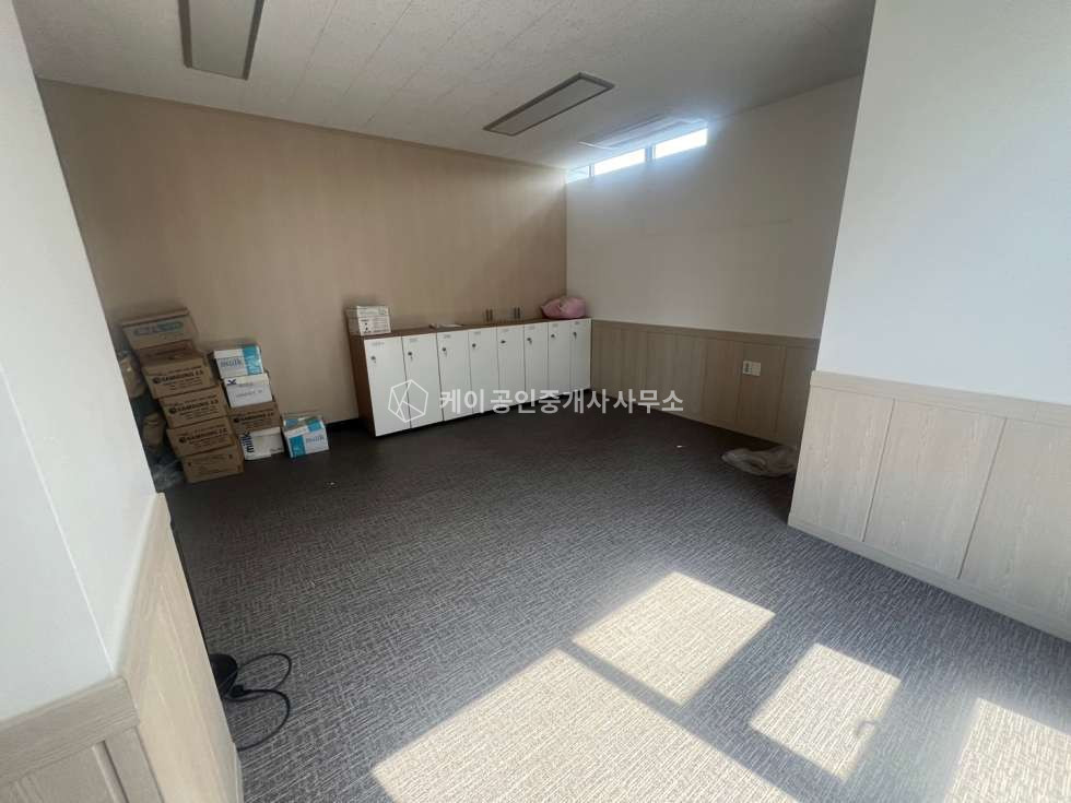 경기 김포시 양촌읍 학운리 1동 학운3 일반산업단지 단독공장 연면적 238평 월세 매물번호 11031 사진 8