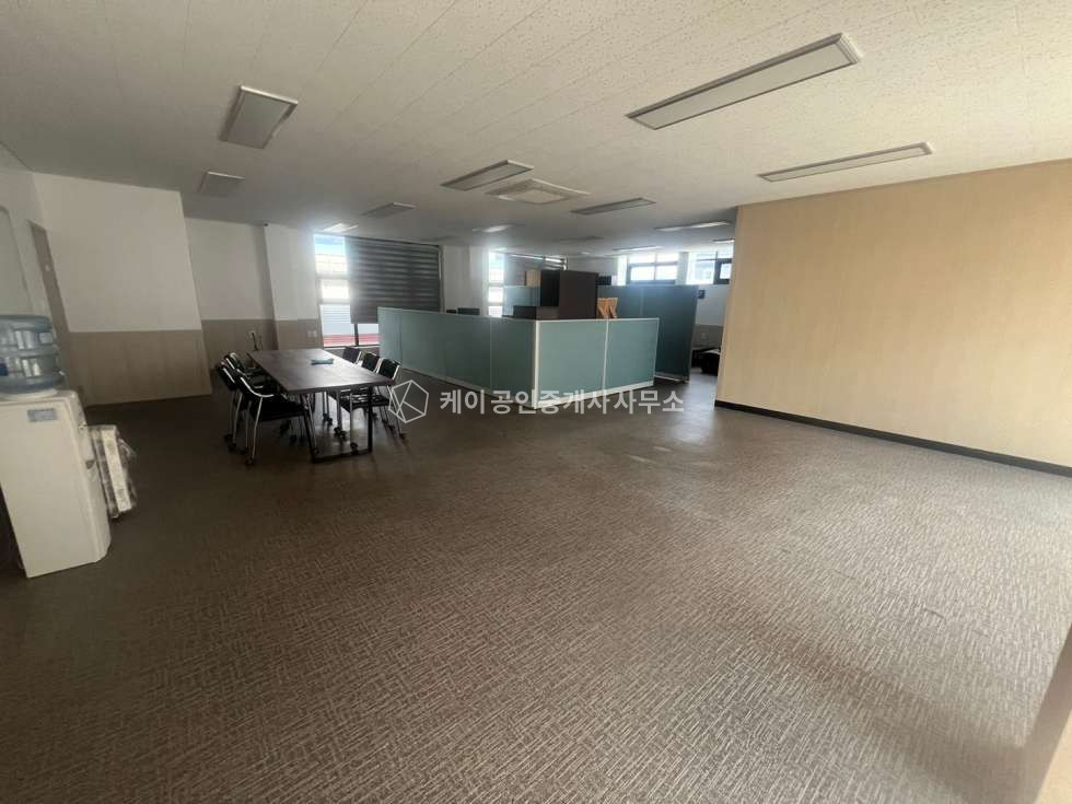 경기 김포시 양촌읍 학운리 1동 학운3 일반산업단지 단독공장 연면적 238평 월세 매물번호 11031 사진 9