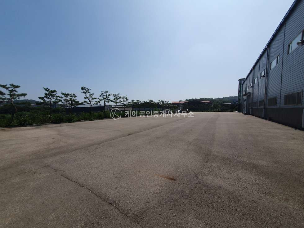 경기 김포시 대곶면 송마리 대형 단독 공장, 연면적 814평, 추레라o, 드넓은 마당,리모델링o 매매 매물번호 12212 사진 17