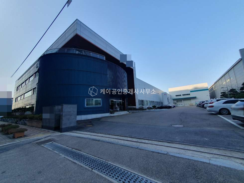 인천 서해구 원창동 남청라ic 5분, 사옥형단독공장, 연면적 2902평, 1850kw, 컨디션 굿! 매매 매물번호 11345 사진 2