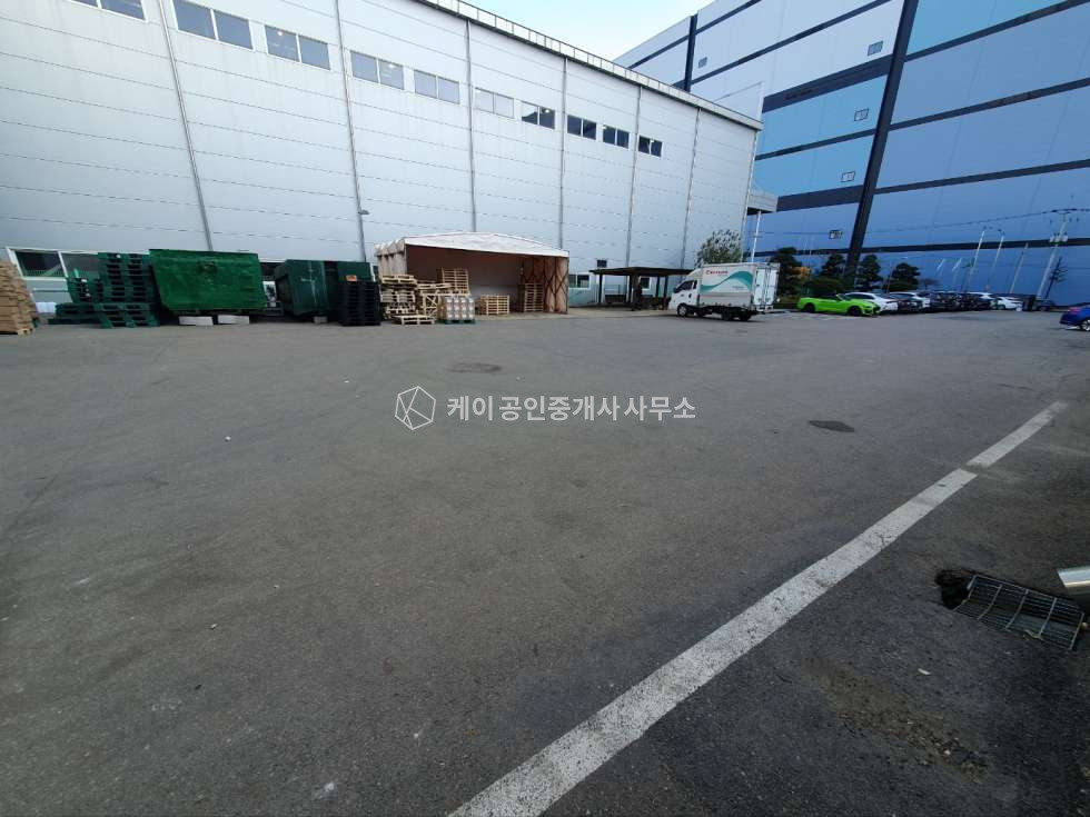 인천 서해구 원창동 남청라ic 5분, 사옥형단독공장, 연면적 2902평, 1850kw, 컨디션 굿! 매매 매물번호 11345 사진 20