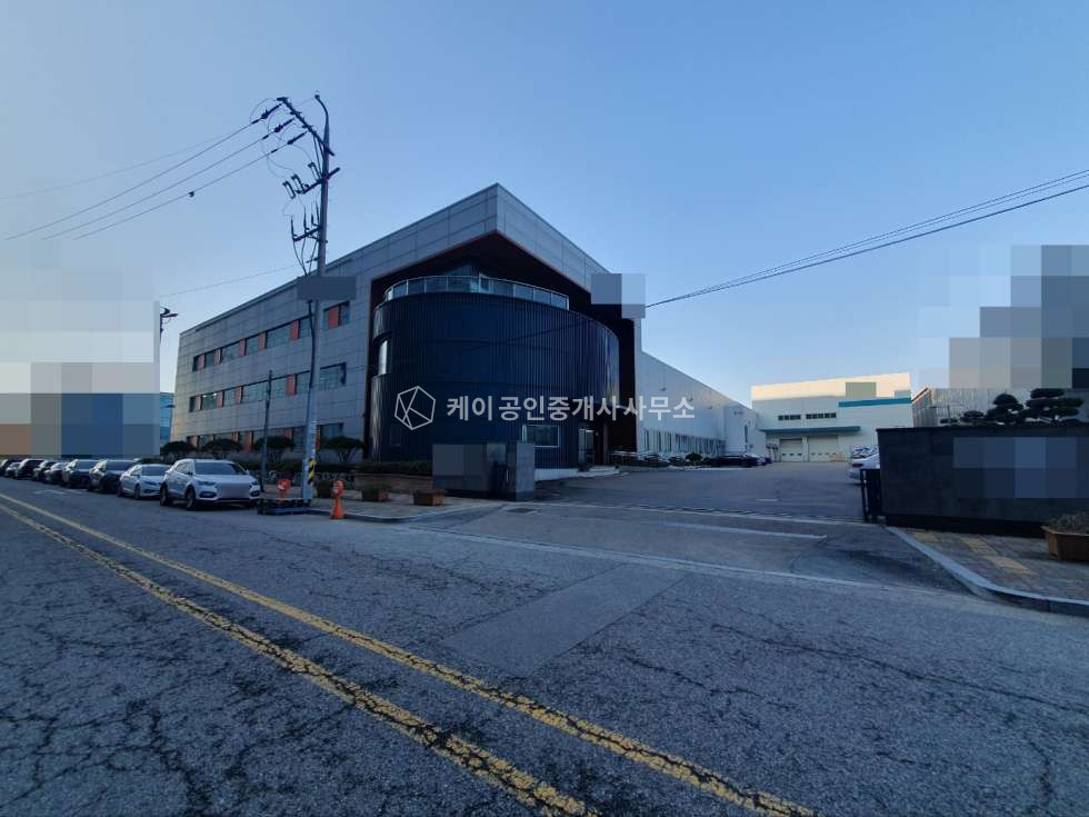 인천 서해구 원창동 남청라ic 5분, 사옥형단독공장, 연면적 2902평, 1850kw, 컨디션 굿! 매매 매물번호 11345 사진 22