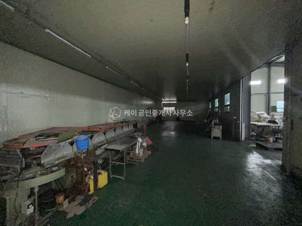 경기 파주시 연다산동 가동 파주 자유로 문발ic 10분이내, 연 213평 공장 임대, 고전력 사용가능, 전체 통매매 가능 월세 매물번호 10547 사진 3
