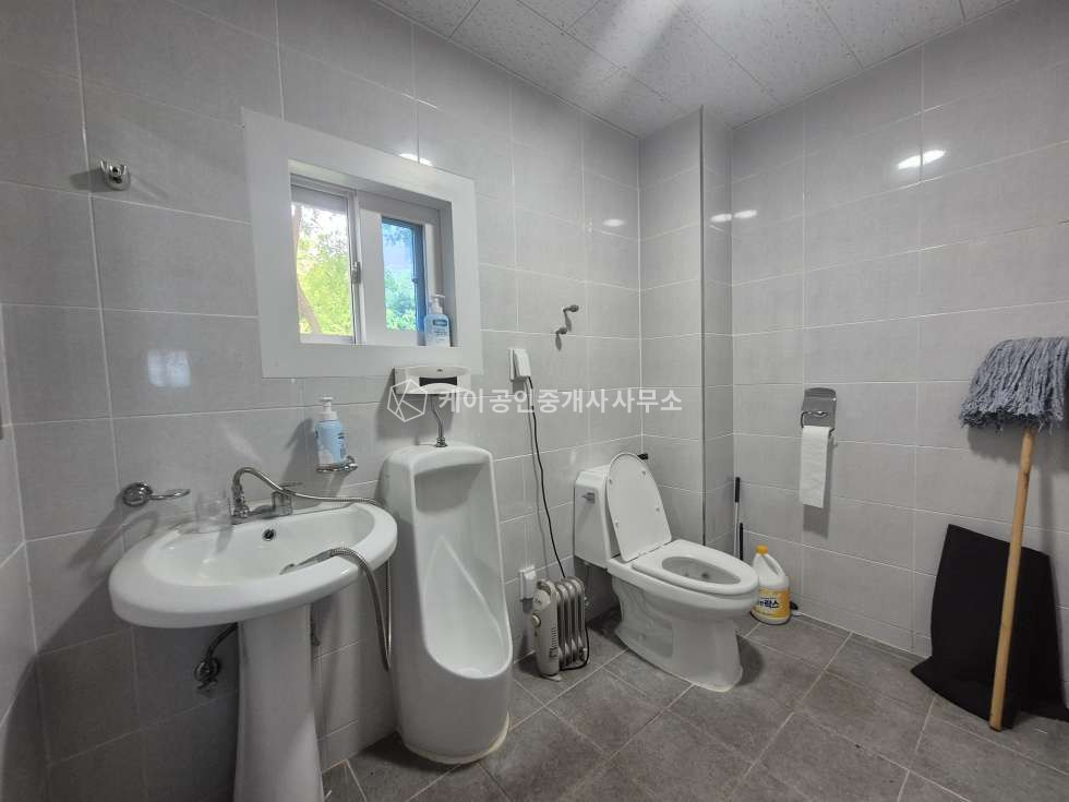 경기 남양주시 화도읍 월산리 주1동 냉동창고, 2종제조, 오수직관, 내부사무실,단독마당,연120평,달뫼IC 2분 매매 매물번호 12261 사진 10