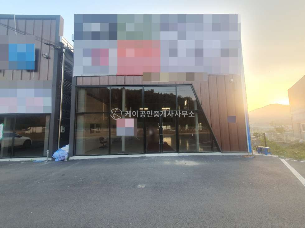 경기 김포시 월곶면 갈산리 3동 2종근생 60평, 추가임대 가능, 전차량 진출입가능, 대로변접 월세 매물번호 11243 사진 1