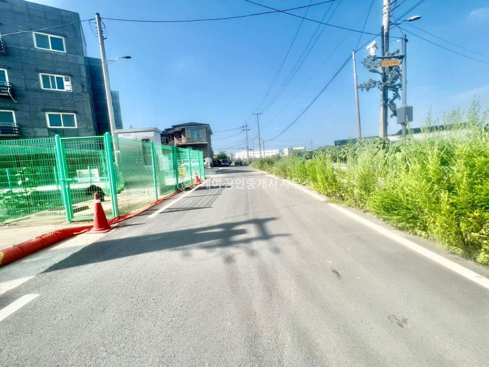 경기 김포시 통진읍 도사리 공장 통 161평, 단독마당, 추레라o, 층고 9.9m, 관리 잘된 단독공장 매매 매물번호 10264 사진 4