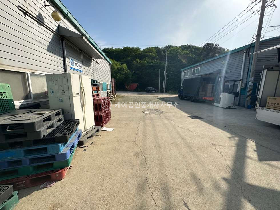 경기 고양일산동구 성석동 가동 일산동구 성석동 사리현Ic 10분, 60평X3동,40평X1동 공장,창고 일괄 매매 매매 매물번호 10094 사진 4