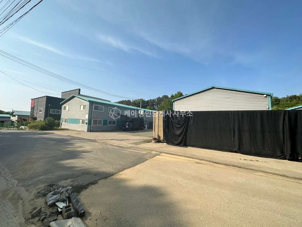 경기 고양일산동구 성석동 가동 일산동구 성석동 사리현Ic 10분, 60평X3동,40평X1동 공장,창고 일괄 매매 매매 매물번호 10094 사진 7