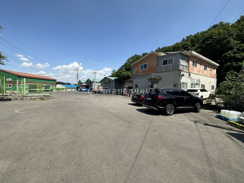 경기 고양일산동구 성석동 가동 일산동구 성석동 대형 단독마당 60평X3동,50평X1동 자동차관련시설, 1종근생 창고 매매 매매 매물번호 10091 사진 4