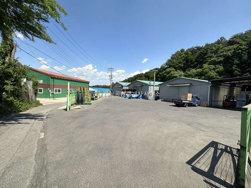 경기 고양일산동구 성석동 가동 일산동구 성석동 대형 단독마당 60평X3동,50평X1동 자동차관련시설, 1종근생 창고 매매 매매 매물번호 10091 사진 7