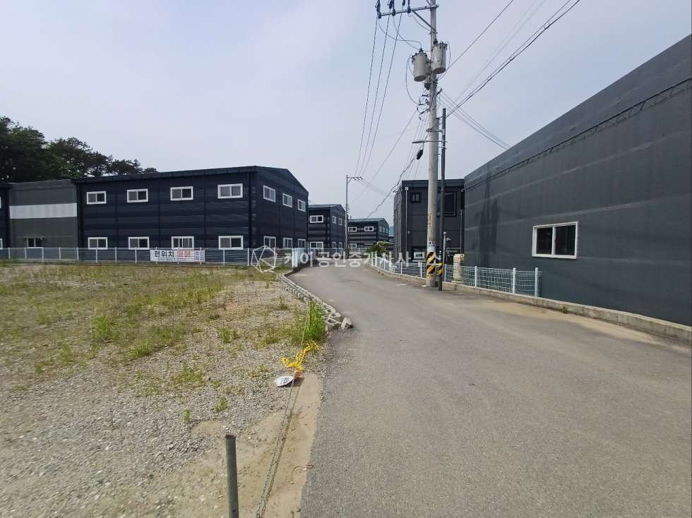 경기 김포시 월곶면 갈산리 2종근생 건축 가능 토지 906평, 건축 후 매매도 가능, 건축면적 125평 매매 매물번호 12326 사진 7