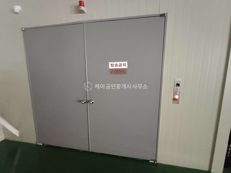 인천 서해구 석남동 1동 신축급 3층 공장, 대지 442p, 연 913p, 20m도로변 코너, 제종업, 창고, 업종제한 없음 매매 매물번호 12338 사진 9