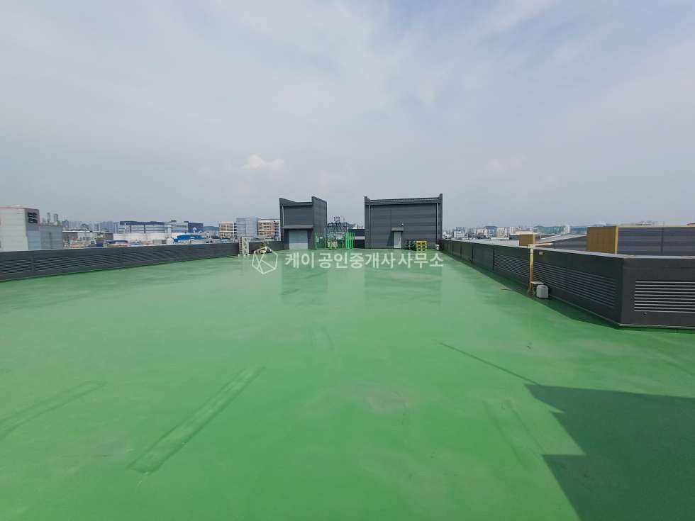 인천 서해구 석남동 1동 신축급 3층 공장, 대지 442p, 연 913p, 20m도로변 코너, 제종업, 창고, 업종제한 없음 매매 매물번호 12338 사진 13