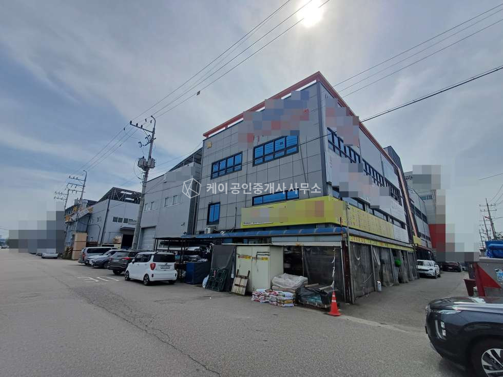 인천 서해구 석남동 상가+공장 2개동 구성, 대지 902p, 연 758p, 대로변 모서리 위치, 상가 임대수익 가능 매매 매물번호 12340 사진 2